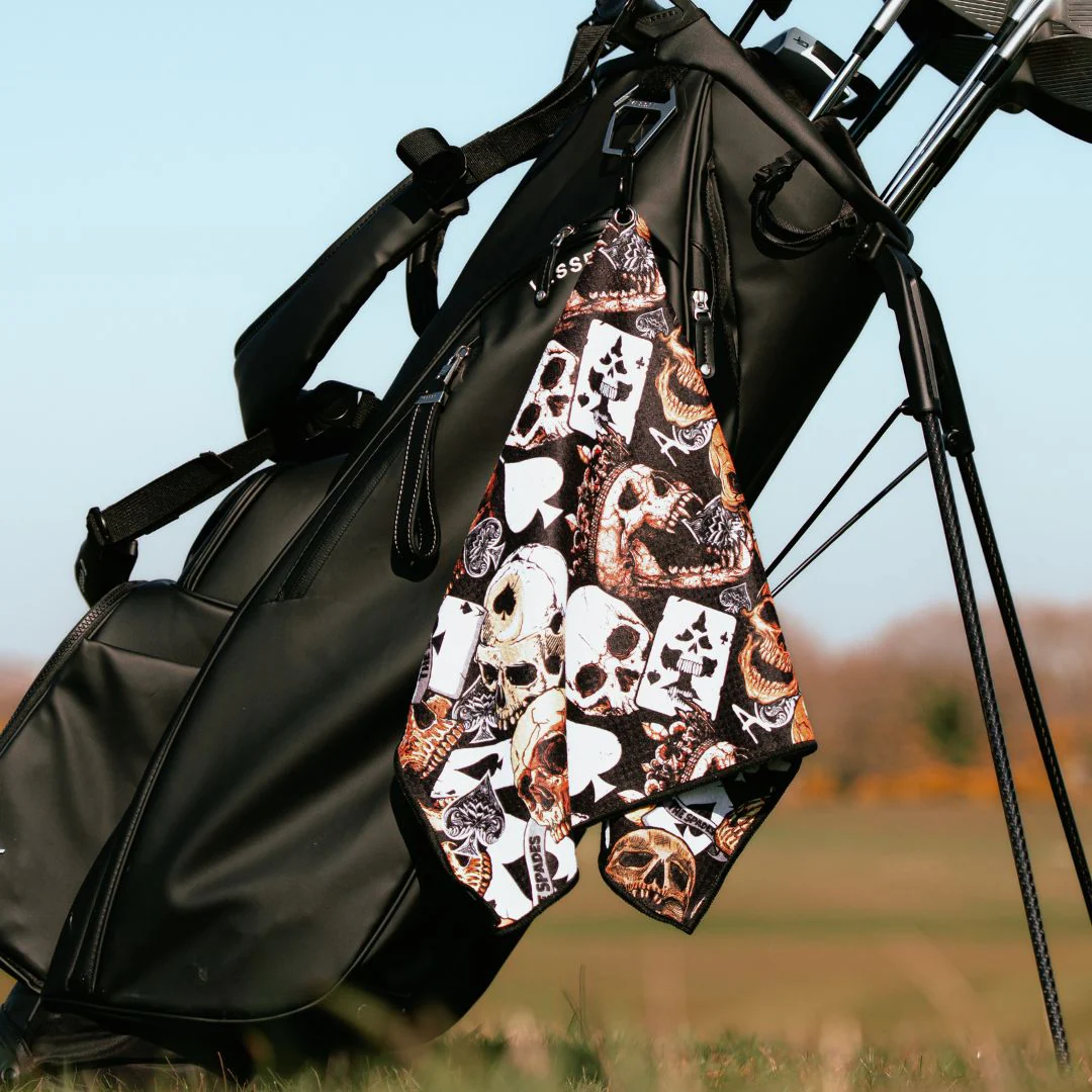 Ace of Skulls Towel - Image 4