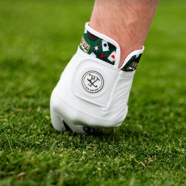 Casino Royale Golf Glove - Image 3