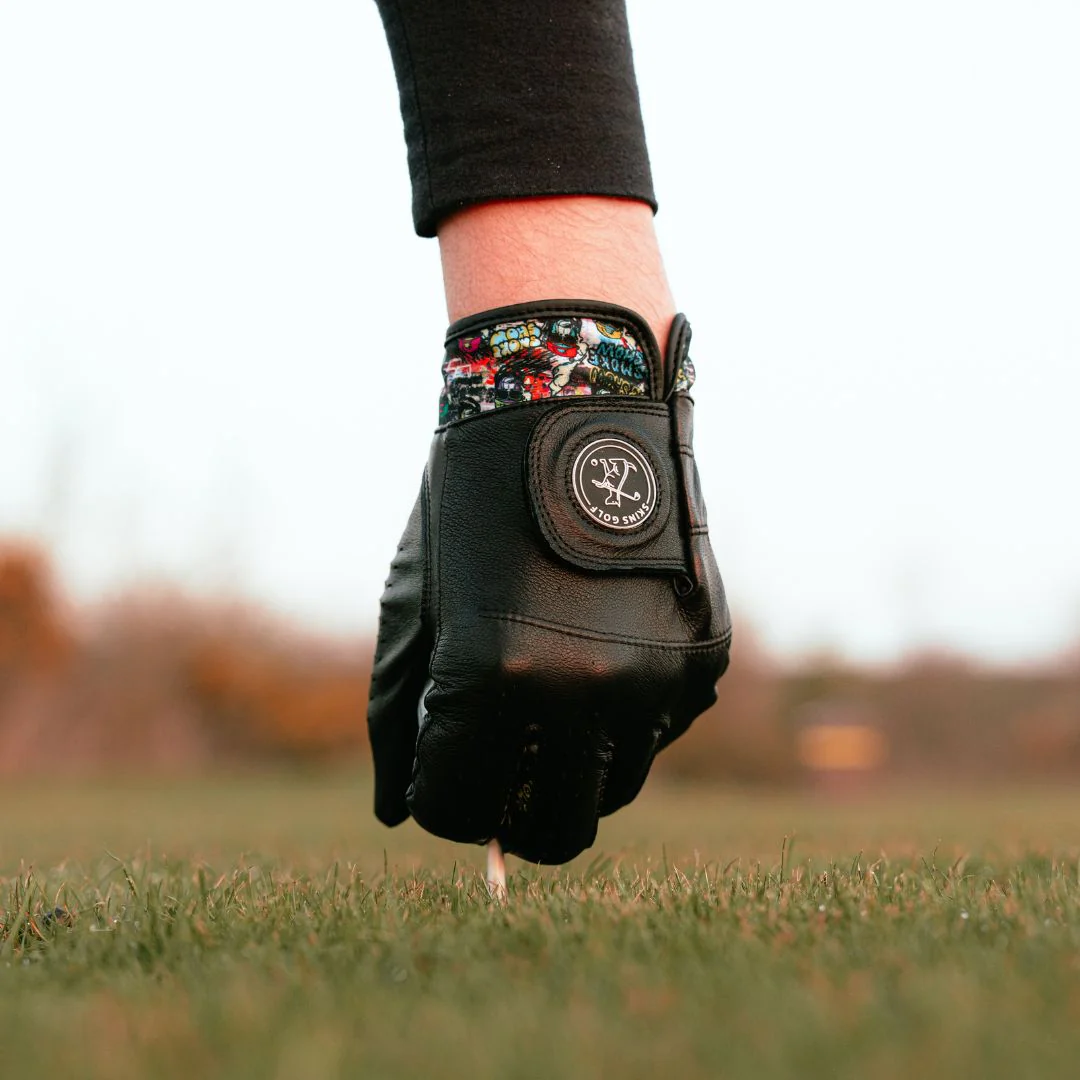 Smoke Show Black Golf Glove - Image 3